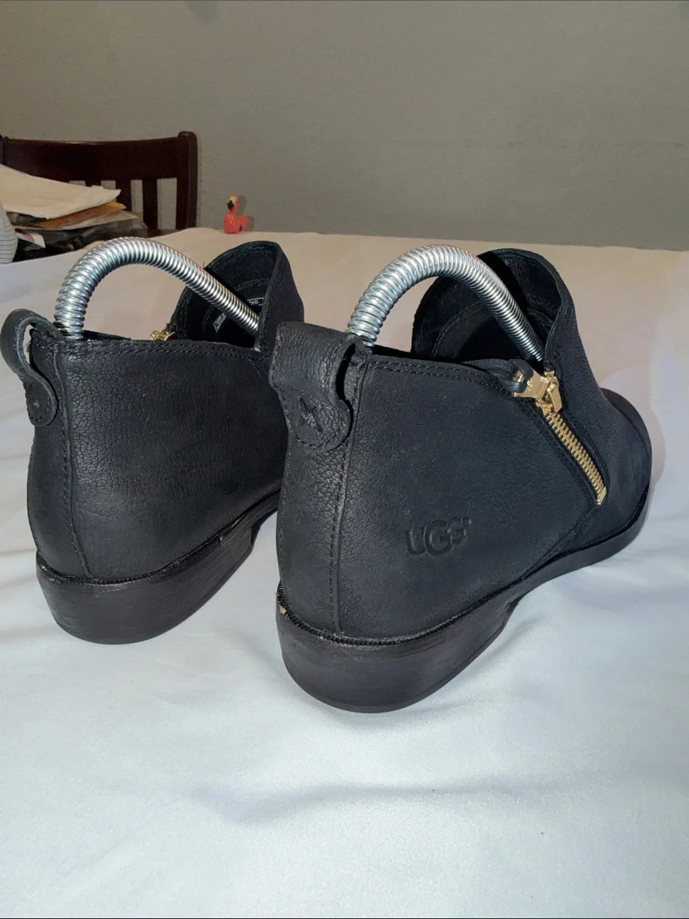 Ugg Boots Glee ankle booties SZ 7.5